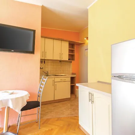 Awesome In With Kitchen *