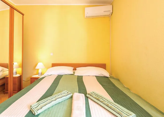 Apartment Splitska Makarska